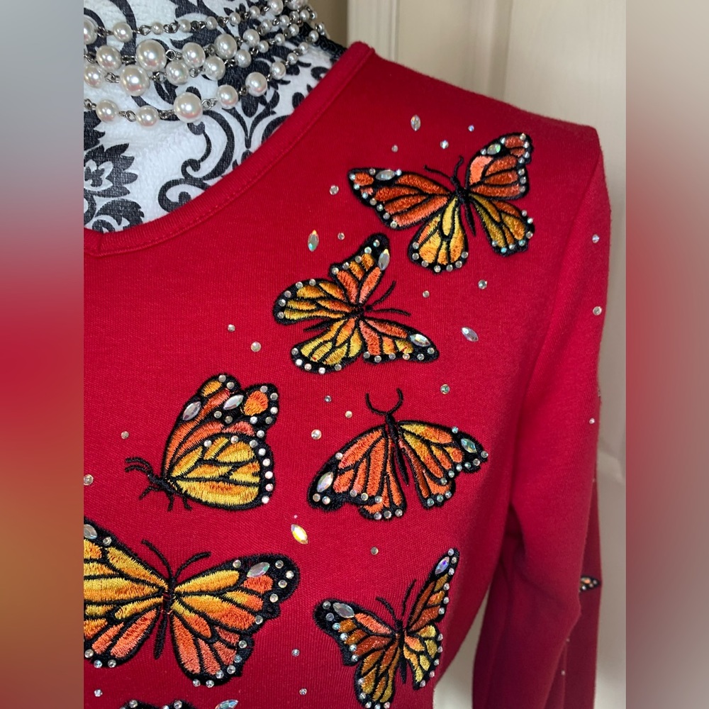 Quacker Factory Fall Splendor butterfly over shoulder & Front, size Small - Picture 2 of 9